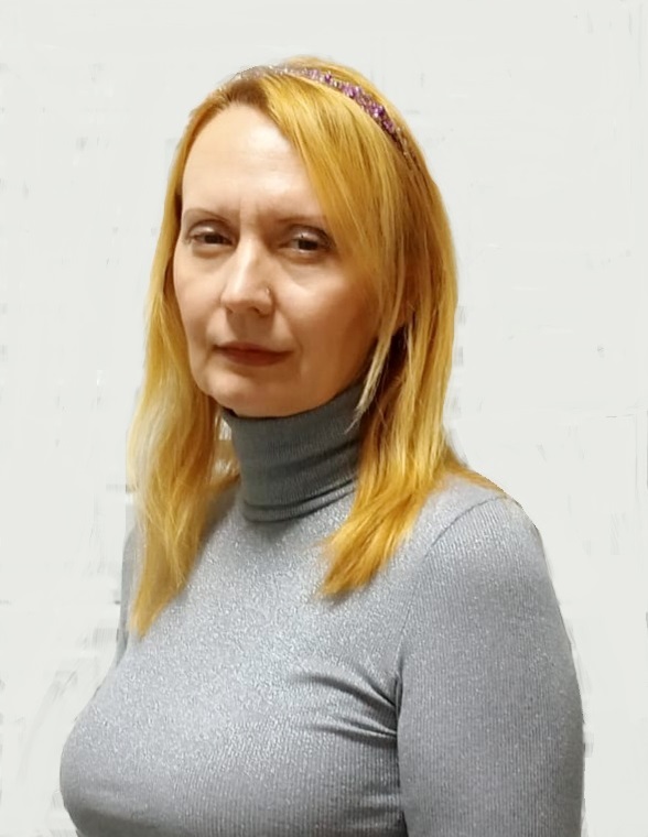 Панюгова Лариса Анатольевна.
